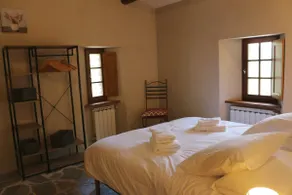 Le Papillon: Romantic & Wild Cozy Cevennes Escape - Image 5
