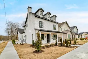 Bentonville Gorgeous Getaway - Image 3