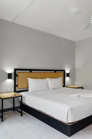 KS suite with terrace - Image 3