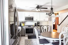 Designer Home in the Middle of Wine Country is BACK! - Image 2