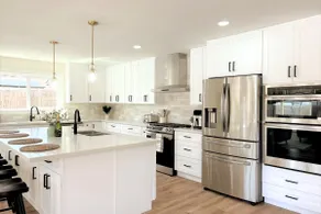 Luxury Four Bedroom Home with pool and game room! - Image 2