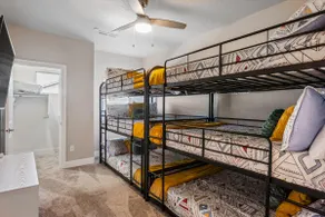 Zion Boho Escape & Private Hot tub! Sleeps 18 - Image 5