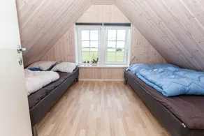 Corner house 2 - Image 3