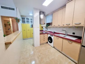 Apartment with pool and terrace | 2 desks - Image 4