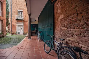 Cozy 45 m² apartment in a quiet area near the Capitol - Image 5