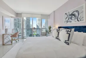 ICON Coral Condo | Free Pool Spa HotTub - Image 5