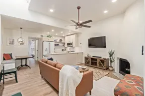 Palma Paradise 44th St - Image 2