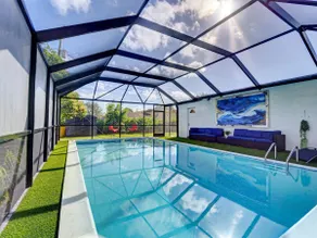 Luxe Miami Dream Home |Theater |Pool | BBQ | 9Bed - Image 4