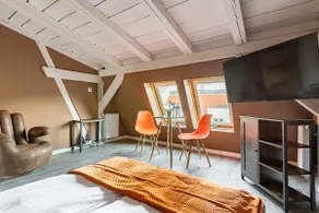Chopin Park Apartments - Image 2