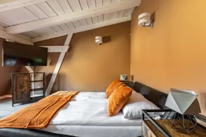 Chopin Park Apartments - Image 4