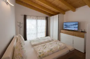 GoodLife Chalet - Image 2