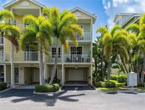 555 Little Harbor - Image 2