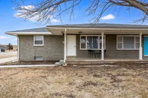 Andover Bungalow - Image 2