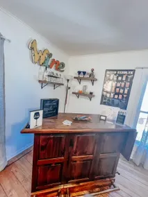 Retro Retreat: Downtown Tahlequah, Sleeps 6 - Image 4
