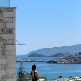 ViveVerde Villa, featuring 3 Pools - Walking distance to Beach & Shops, By ThinkVilla - Image 3