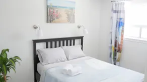 Richview Gardens Suite, Cozy 3 Bdr, free parking - Image 4