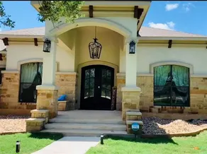 Entertainment Dream House - Image 2