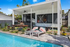Sunny Coast Studio - Image 2