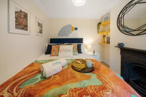 Cotswolds / 3BD / 1.5 Bath / Garden / City Centre - Image 3