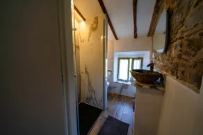Sunny House - Image 3