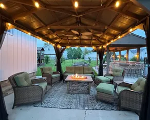 Pool, 30 mins to CHI, 3 Kings, Outdoor Space, BBQ - Image 2