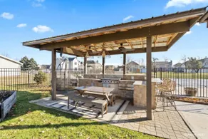 Pool, 30 mins to CHI, 3 Kings, Outdoor Space, BBQ - Image 5