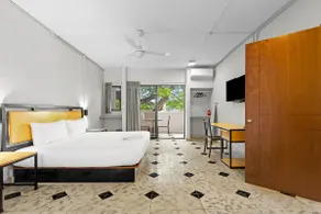 Ks suite with kitchen - Image 3