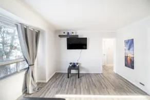 2 Bedroom Home In A Prime Location - Image 5