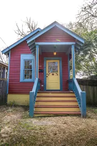 Redbird Cottage - Downtown Historic District - Image 2