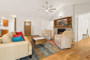 Rosebud Cottage - Image 2