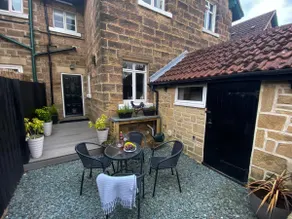 Beautiful 19th-Century Terraced Cottage - Image 4