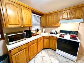 Cozy 1 bedroom 20 min to NYC Free Parking - Image 5