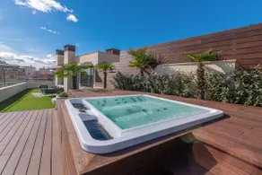Exclusive Penthouse & terrace by ELE Apartments - Image 2