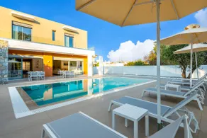 Ialyssos Charme Villa - Image 4
