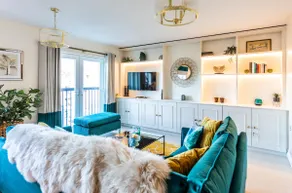 Stunning apt for 4, free parking, walk to Warwick - Image 4