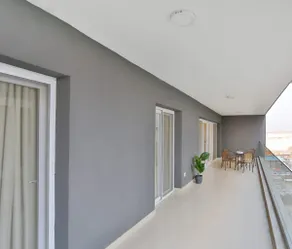 3 bedroom apartment - Image 4