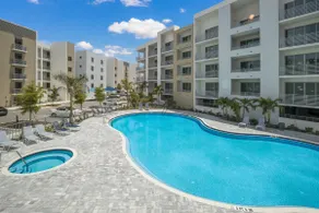 Downtown Oasis: Poolside Condo, Patio & Gym - Image 3