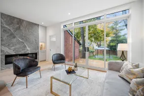 Luxury 4BR | World Cup | High Park & Beach - Image 2
