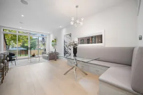 Luxury 4BR | World Cup | High Park & Beach - Image 5