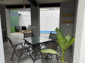 Nice and comfortable house with a pool - Image 5