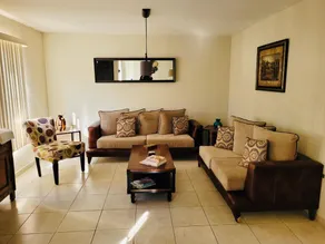 Family house in Juriquilla - Image 2