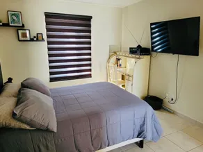 Family house in Juriquilla - Image 5