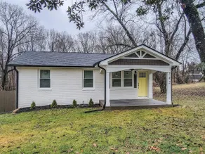 3BR Pet-Friendly House Near DT - Image 2