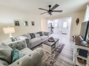 3BR Pet-Friendly House Near DT - Image 4