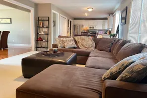 Spacious 3BR near TBK sports com - Image 2