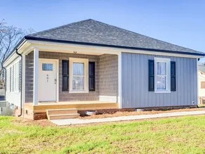 2BR w/King Beds, Pet OK, near DT - Image 2