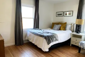 Cozy Full Home Near Grants Farm - Image 4
