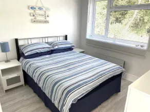 2 Bedroom, Ferry Discount - Image 5
