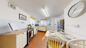 Holly Tree Cottage - Image 5