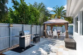 Paradise Getaway, in Pompano Beach, FL, Sleeps 8 - Image 2